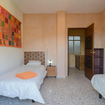 Hostal Nazari Homestay Cogollos De La Vega