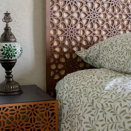 Hostal Nazari *